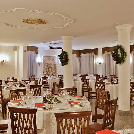 Hotel Windsor Savoia 3*